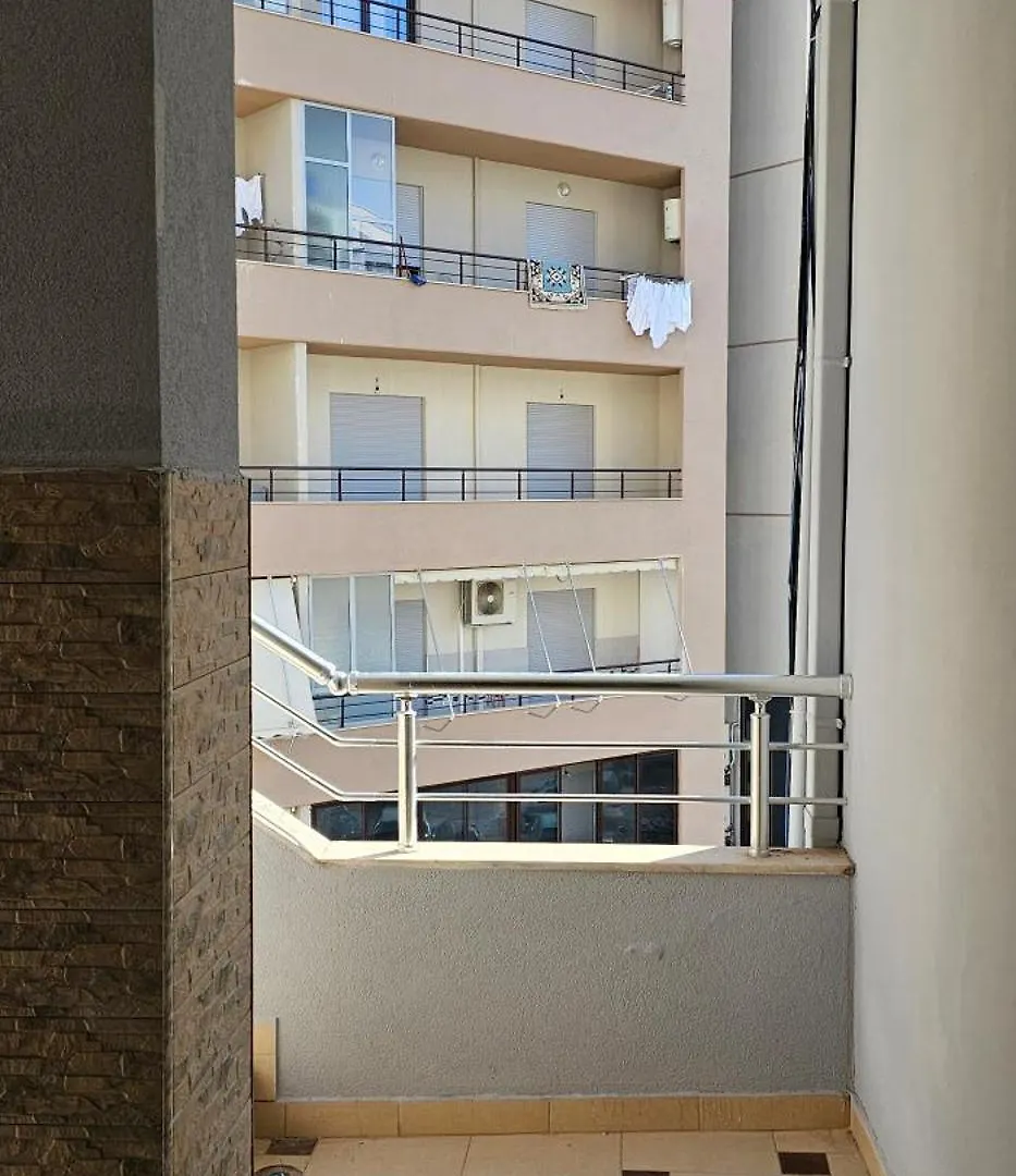 Klara'S 3 Bdr Self-Checkin Lungomare Apartment Vlorë