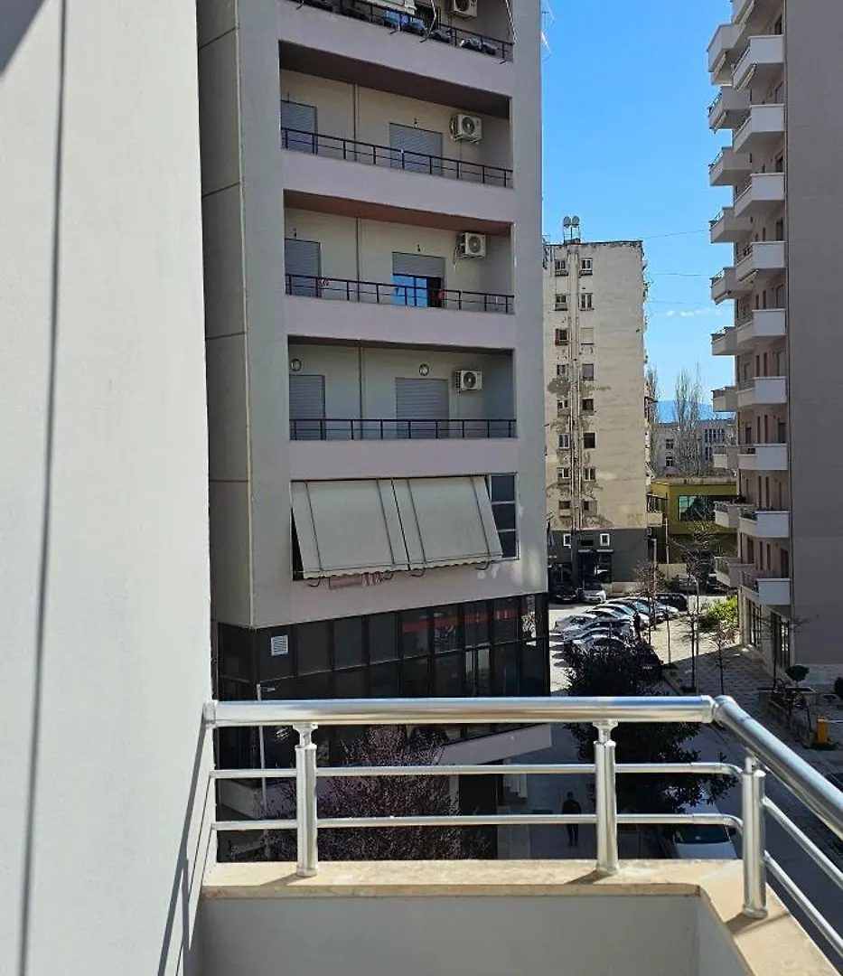 Klara'S 3 Bdr Self-Checkin Lungomare Apartment Vlorë